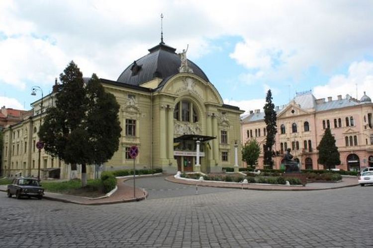 Черновцы